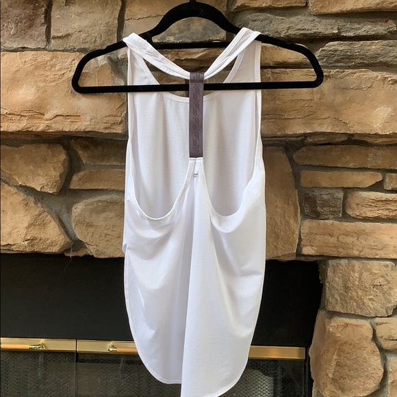 Fabletics tank top size small - Picture 4 of 6